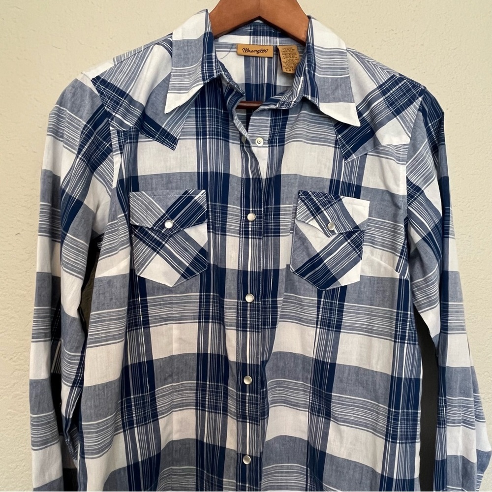 Wrangler Blue and White Plaid Western Button Down Shirt Women's Medium - Picture 9 of 15